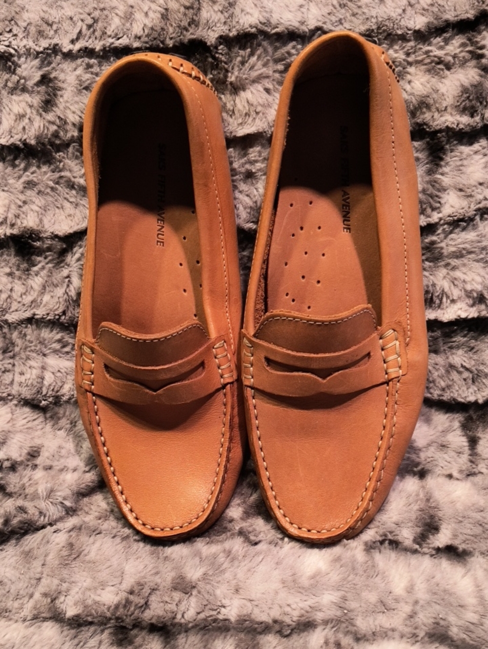 Saks Fifth Avenue Loqfer Women's
